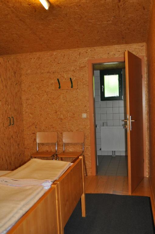 ホテル ガストドルフ ヴァルトハイマート Langenwang 部屋 写真